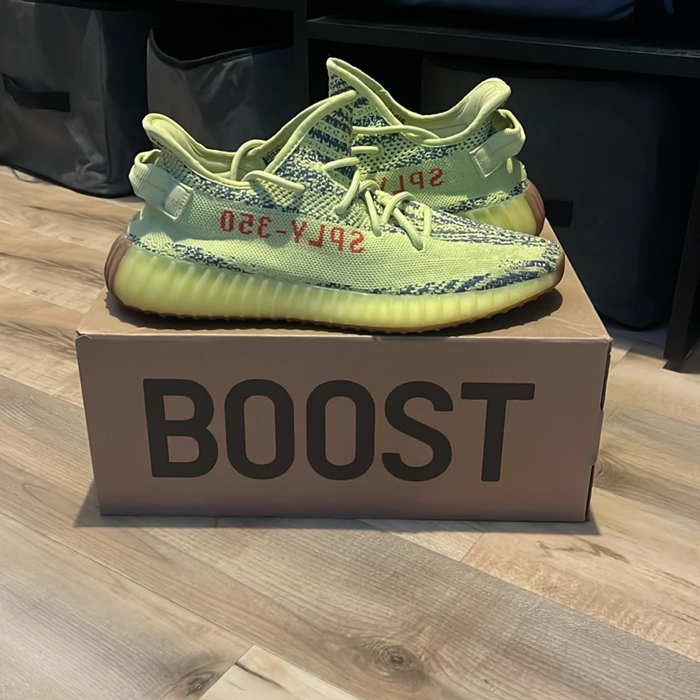 Adidas Yeezy Boost 350 V2